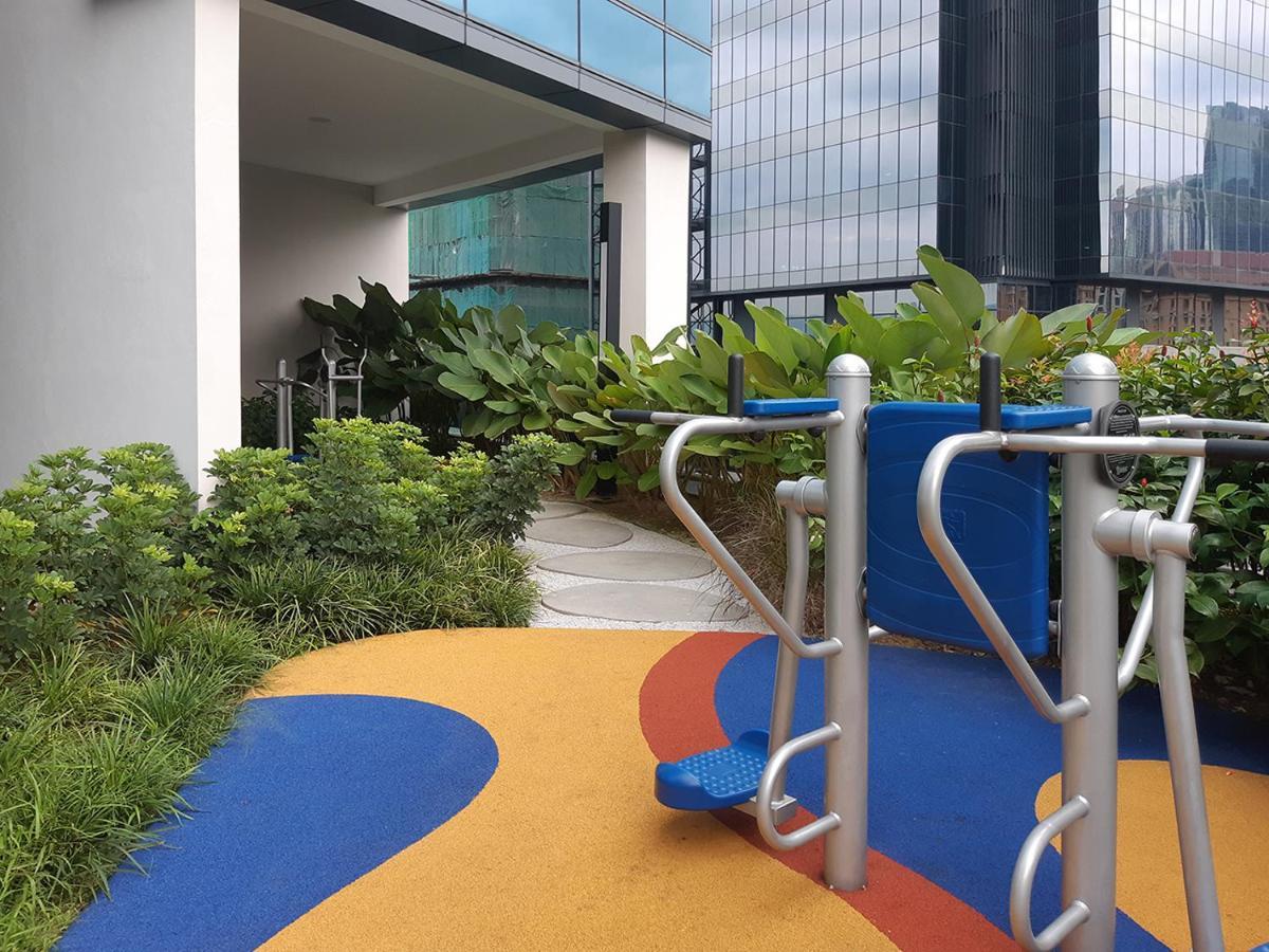 Astra @ Eaton Residences Kl Kuala Lumpur Exteriör bild