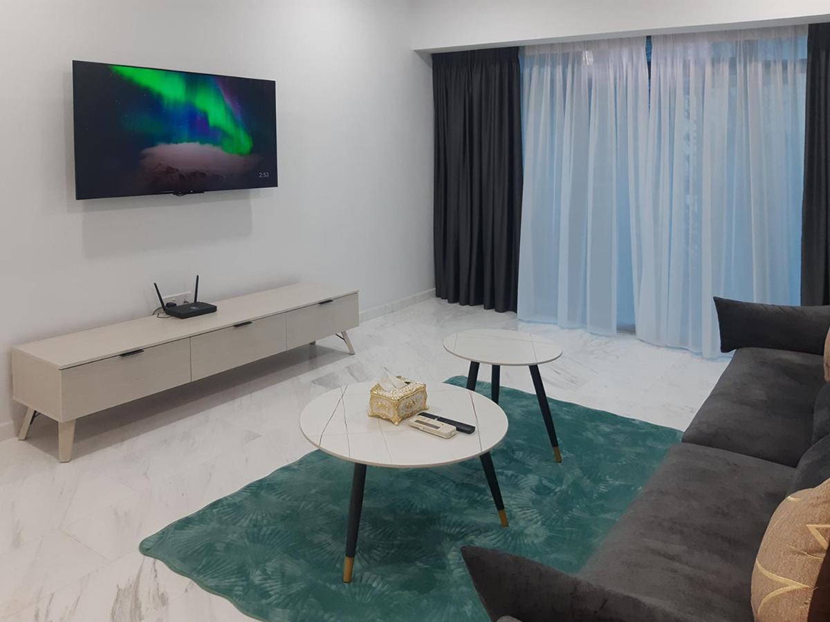 Astra @ Eaton Residences Kl Kuala Lumpur Exteriör bild