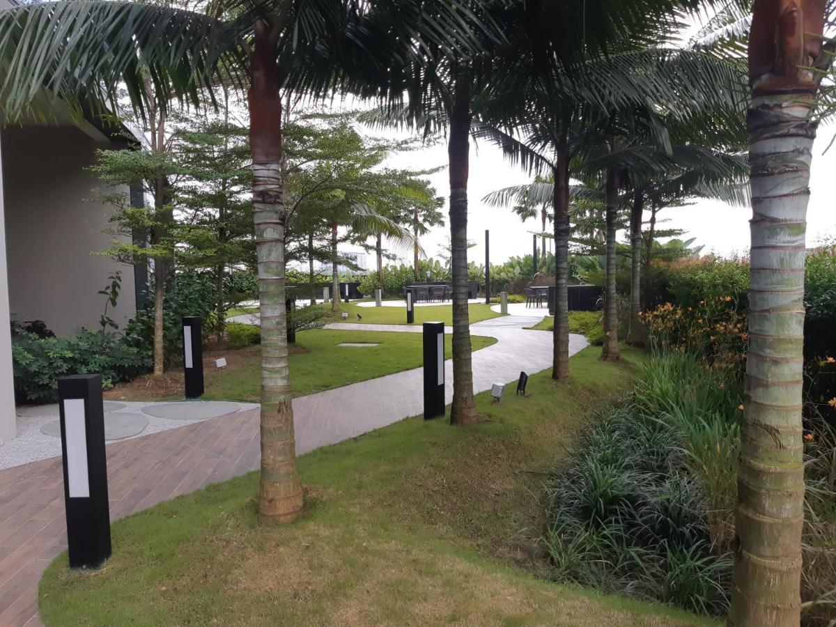 Astra @ Eaton Residences Kl Kuala Lumpur Exteriör bild